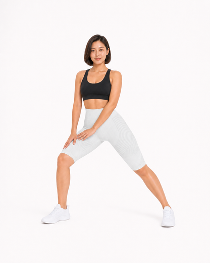 ALOVETA short leggings — white 04 white pose